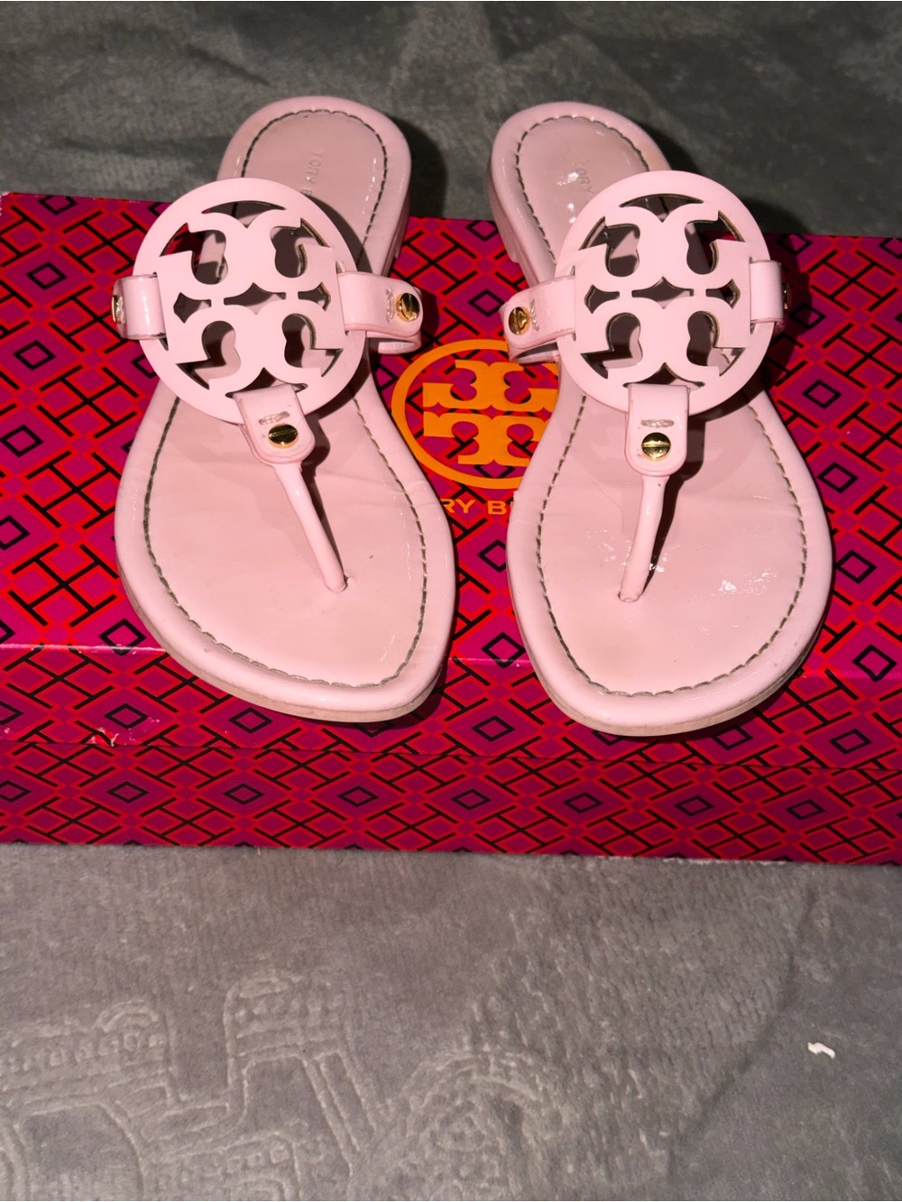 Tory Burch Light Pink Miller Logo Thong Sandals with Gold Hardware